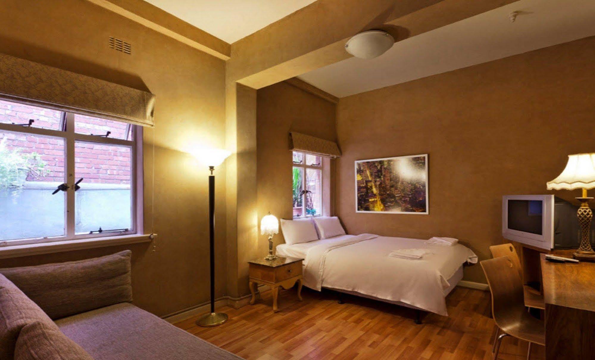 מלבורן City Centre Budget Hotel מראה חיצוני תמונה