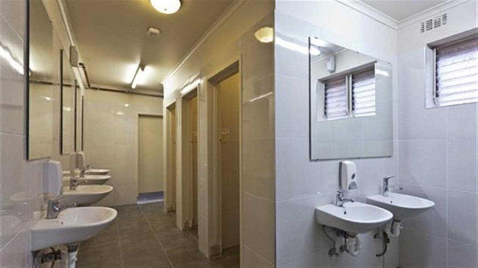 מלבורן City Centre Budget Hotel מראה חיצוני תמונה